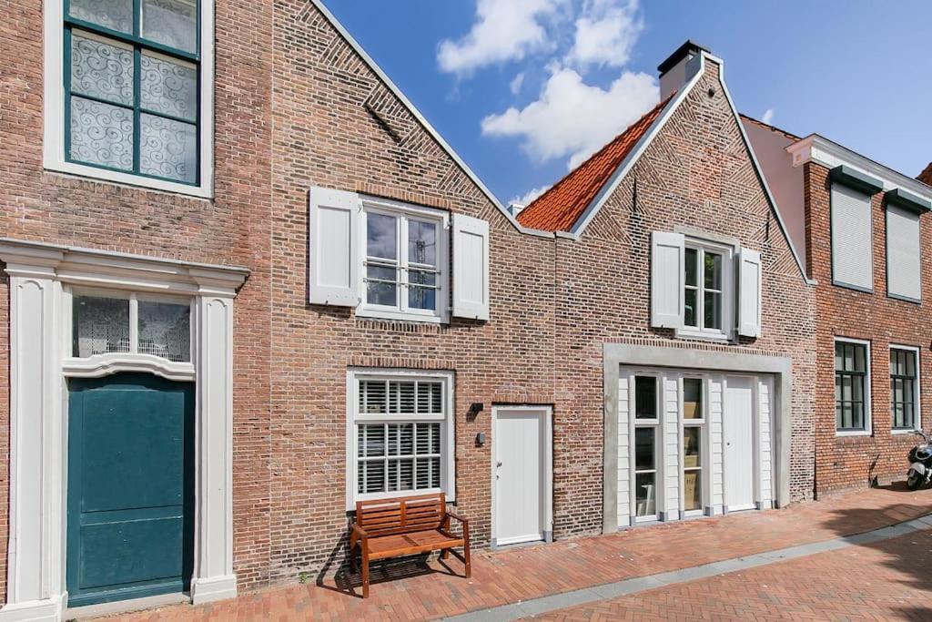 Vakantiehuisje Dichtbij Zee フリシンゲン エクステリア 写真