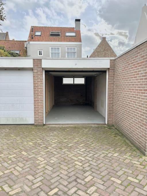 Vakantiehuisje Dichtbij Zee フリシンゲン エクステリア 写真